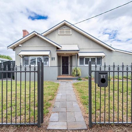 South Dubbo Hideaway - Pet Friendly Villa Kültér fotó
